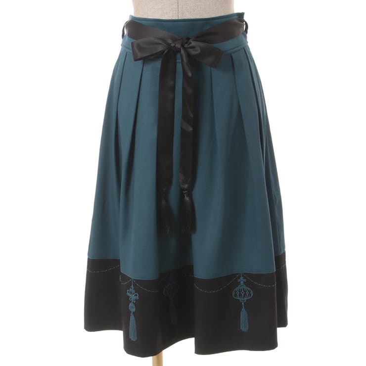 アジアンランタン刺繍スカート[品番：IGAW0003808]｜axes femme