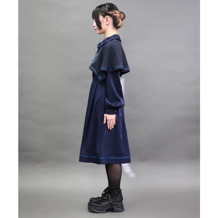 フレーム刺繍ケープワンピース | axes femme | 詳細画像2 