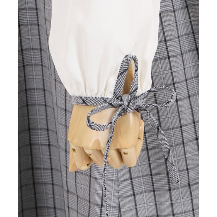 【新品未使用タグ付き】チェック柄コルセット付きマント OzzANGELO 新品未使用タグ付き】チェック柄コルセット付きマント OzzANGELO