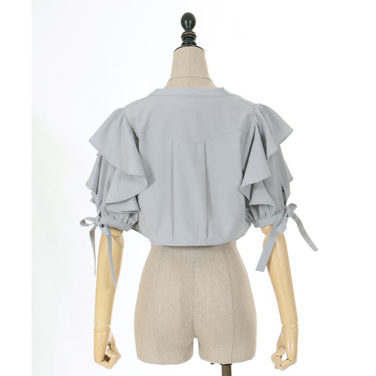 美品　フォクシー　半袖フリル FOXEY（シャツ/ブラウス(半袖/袖なし)）のフリマアイテム一覧