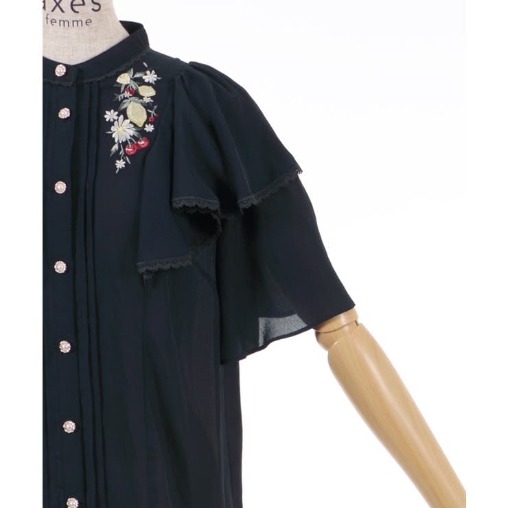 ミックスフルーツ刺繍ブラウス[品番：IGAW0001809]｜axes  femme（アクシーズファム）のレディースファッション通販｜SHOPLIST（ショップリスト）