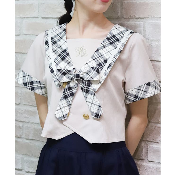 axes femme（アクシーズファム）の「グランドフィナーレカメオ