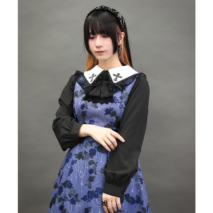 黒 | クロス刺繍ビッグ襟ブラウス | axes femme