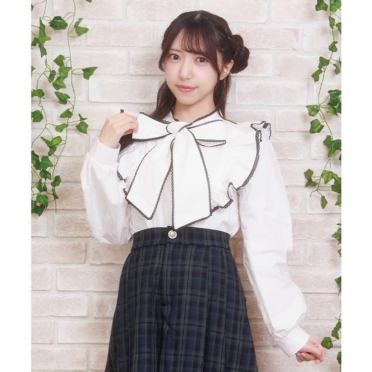 白 | 配色ピコレースボウタイブラウス | axes femme