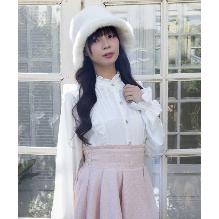 白 | スタンドカラー肩フリルブラウス | axes femme