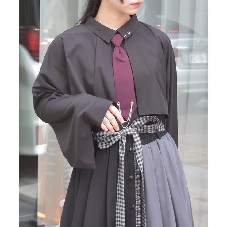 黒 | タイ付オーバーケープ風ブラウス | axes femme