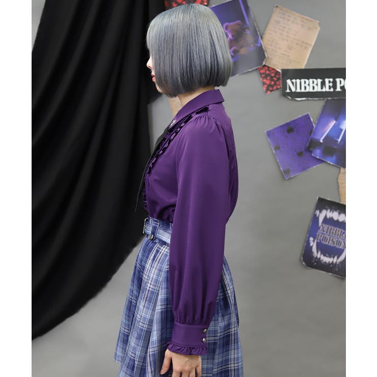 タイ付き襟金具デザインブラウス | axes femme | 詳細画像2 