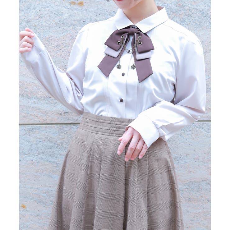 ベージュ | チェーン×リボン付ブラウス | axes femme