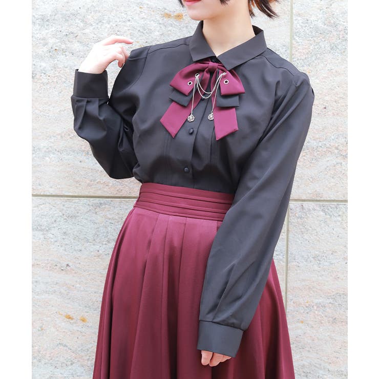 黒 | チェーン×リボン付ブラウス | axes femme