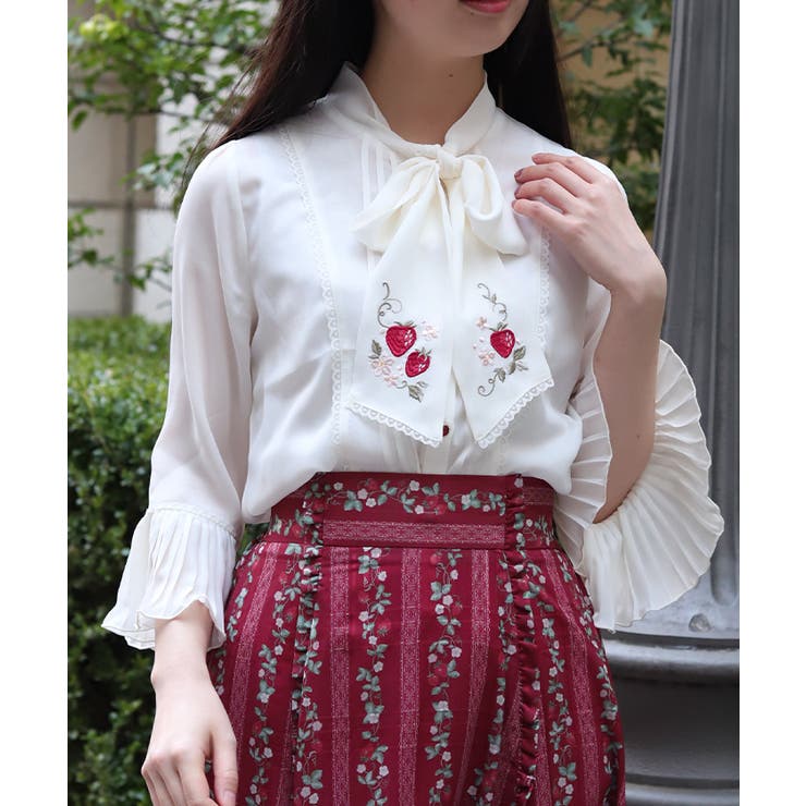 苺刺繍ボウタイブラウス | axes femme | 詳細画像4 