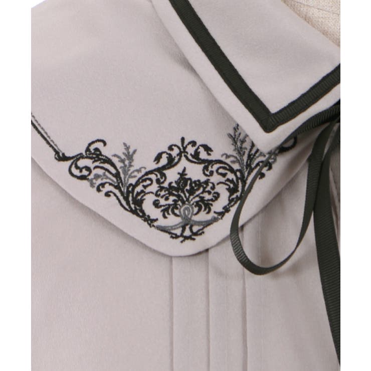 axes femme - 刺繍入シャツレイヤードチュニ♡チャコール、ブルー 2点セット axes femme（アクシーズファム）の「刺繍入り切替ノースリチュニ