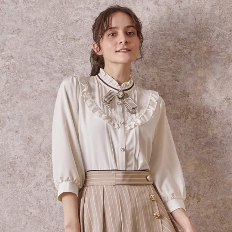 カメオブローチ付シフォンBL[品番：IGAW0001635]｜axes femme