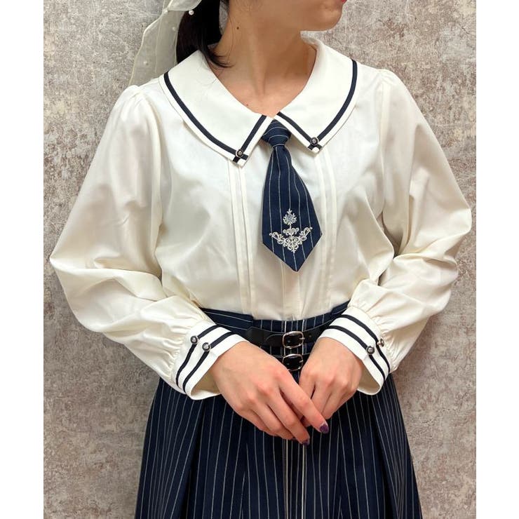 刺繍入りタイ付ブラウス[品番：IGAW0004812]｜axes femme（アクシーズ