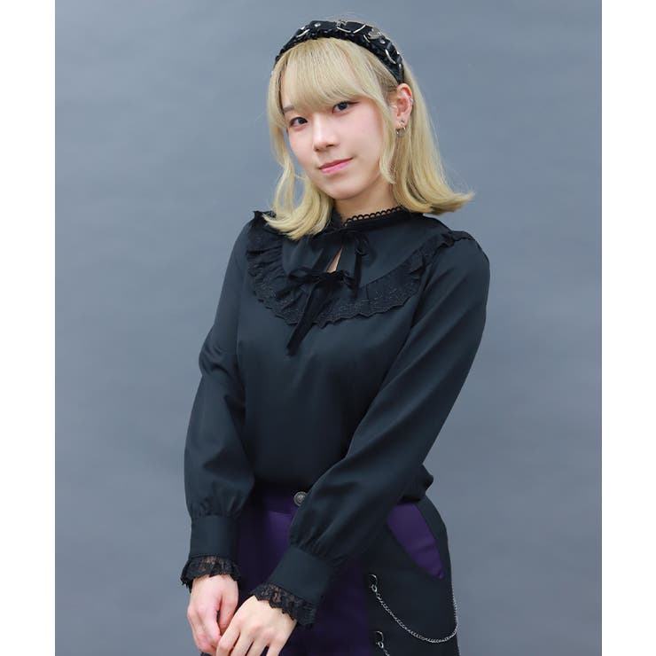 黒 | クロスレーススタンド襟ブラウス | axes femme