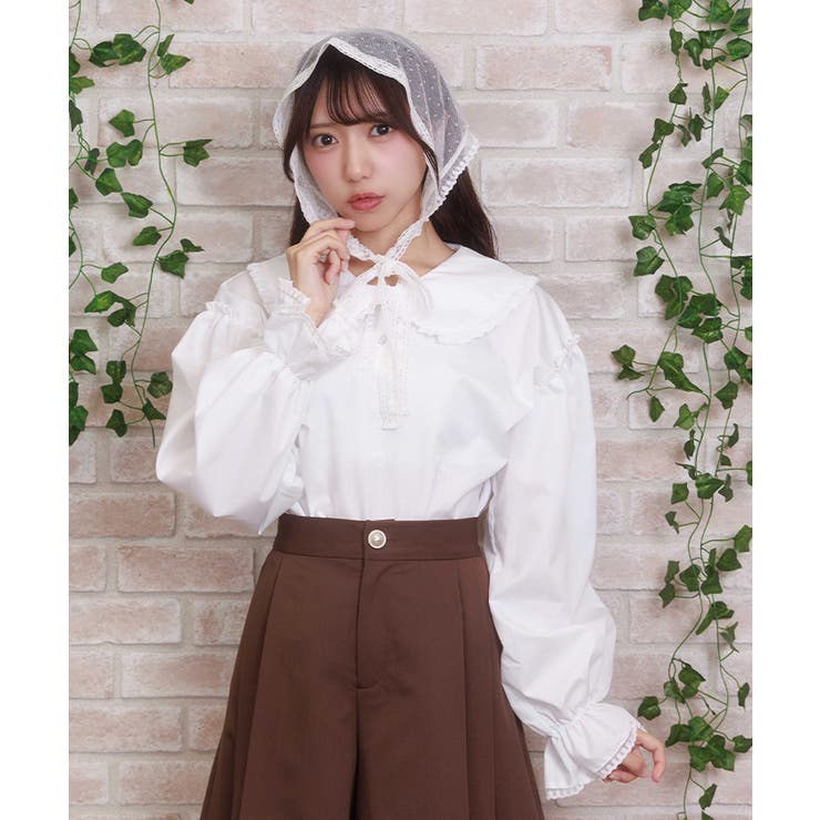白 | バブーシュカ付スモック風ブラウス | axes femme