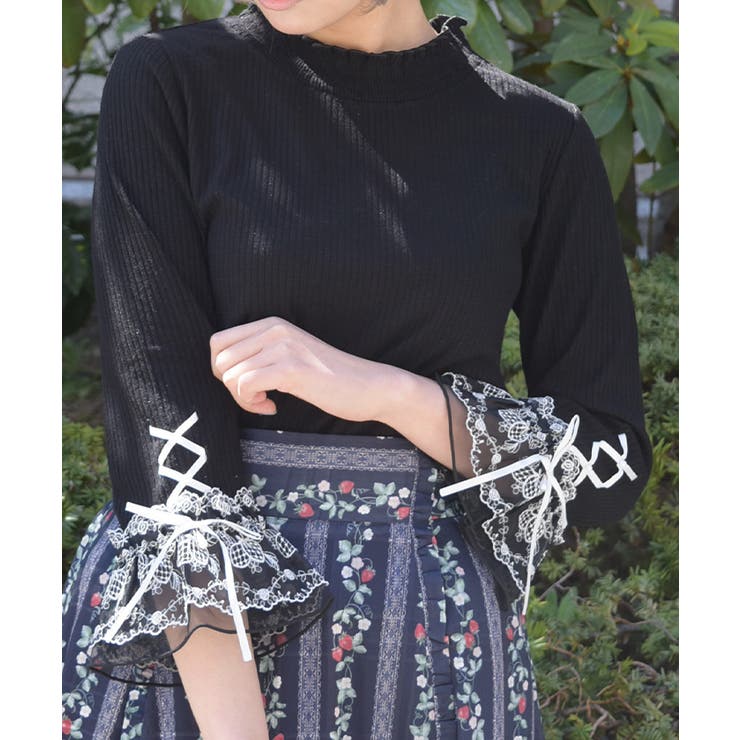 黒 | 苺チュールレース七分袖プルオーバー | axes femme