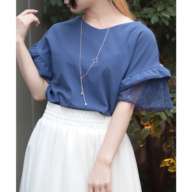 ブルー | ネックレス付カットジョーゼットプルオーバー | axes femme