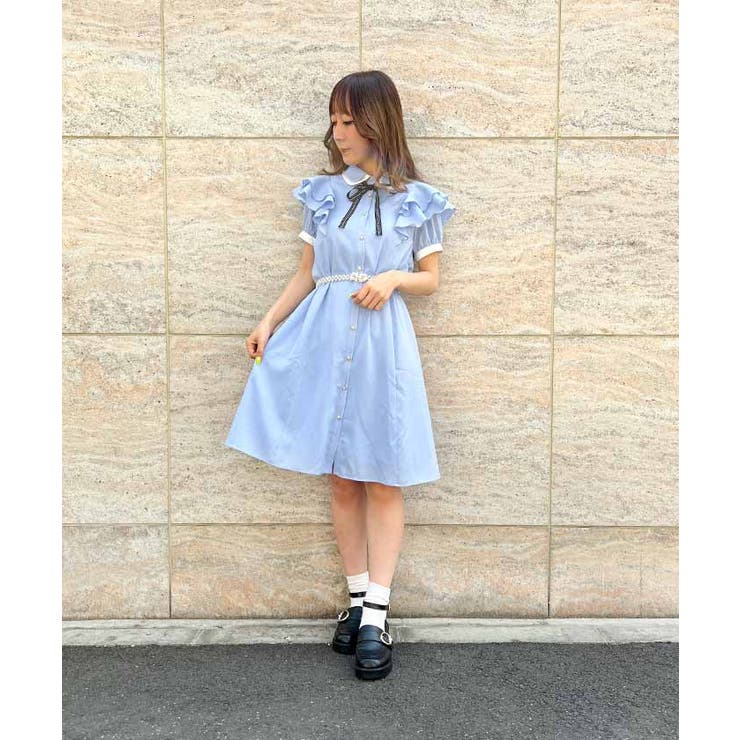 【AJE】清楚なアイボリー色リボンワンピースMariel Trapeze メッセージリボン肩フリルOP[品番：IGAW0003467]｜axes femme