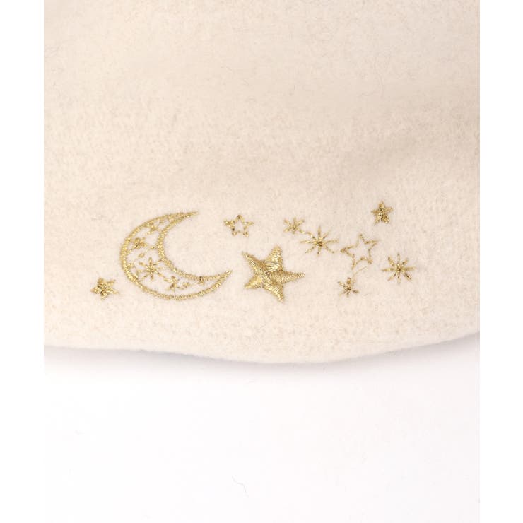 星と月の刺繍 クイーンカバーセット シーツ、タオル、寝具に刺繍で