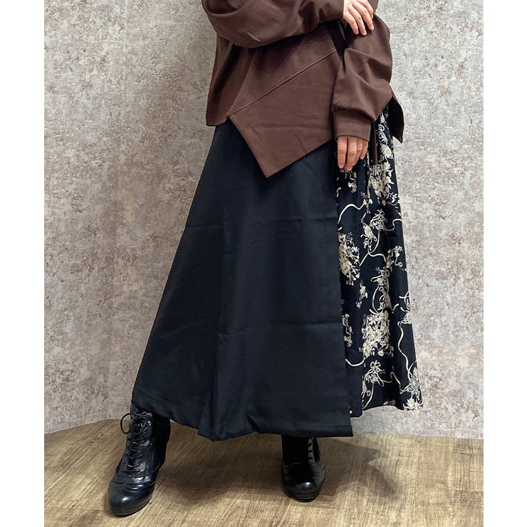 黒 | アシメ飾りベルトスカート | axes femme