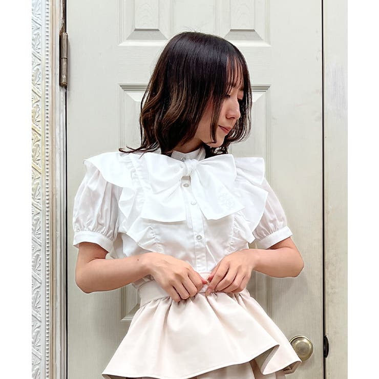 【未使用・タグ付】Feminine ブラウス/ホワイト 未使用タグ付き ブラウス 13号 LL 長袖 レース 刺繍 花 ホワイト
