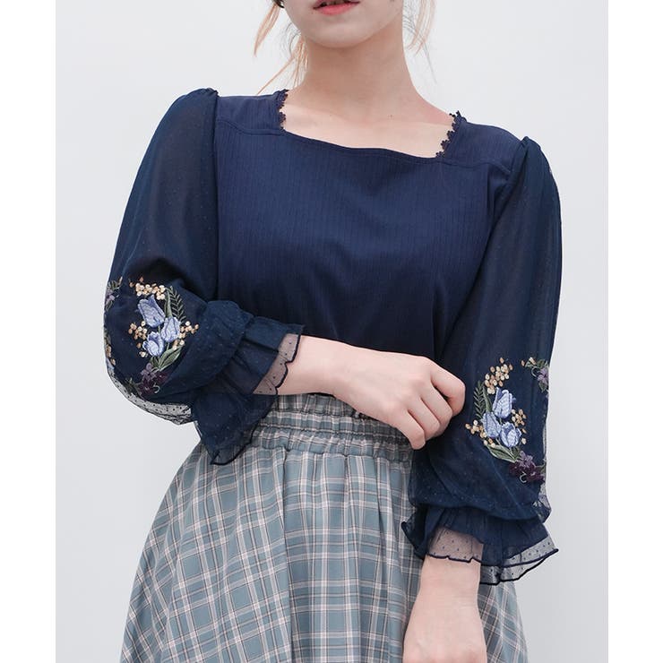 紺 | チューリップ刺繍七分袖プルオーバー | axes femme