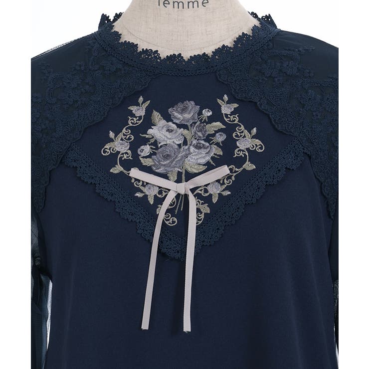 リボン付薔薇刺繍プルオーバー[品番：IGAW0004801]｜axes femme