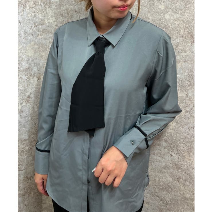 m.a+ / エムエークロス | バンドカラー プルオーバーロングシャツ | グレー | レディース タイ付ロングシャツ[品番：IGAW0004092]｜axes femme（アクシーズ