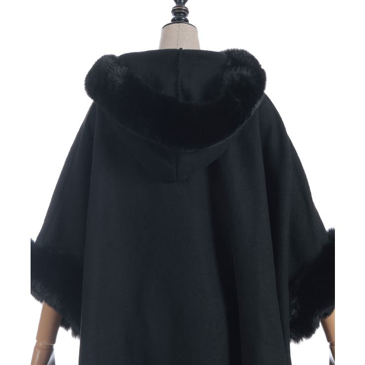 ファー付ケープ[品番：IGAW0007138]｜axes femme（アクシーズファム