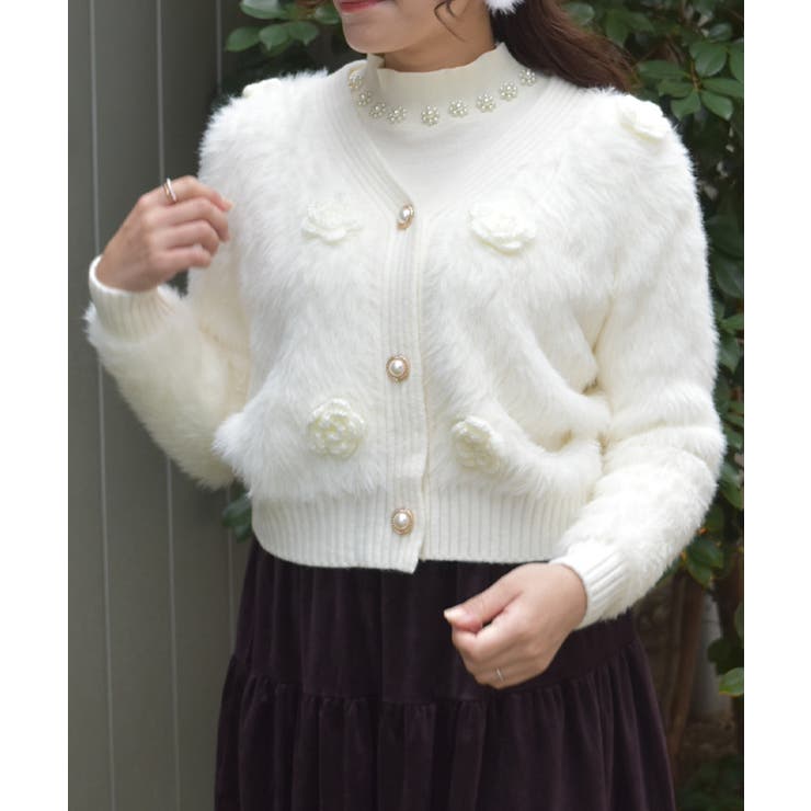 白 | モチーフ付ニットカーデ | axes femme