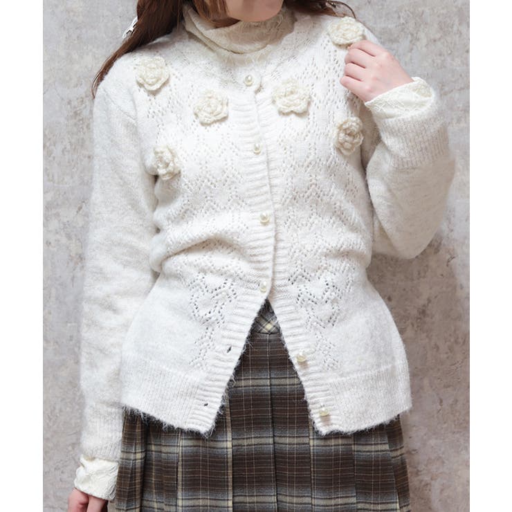 ベージュ | モチーフ付ニットカーデ | axes femme