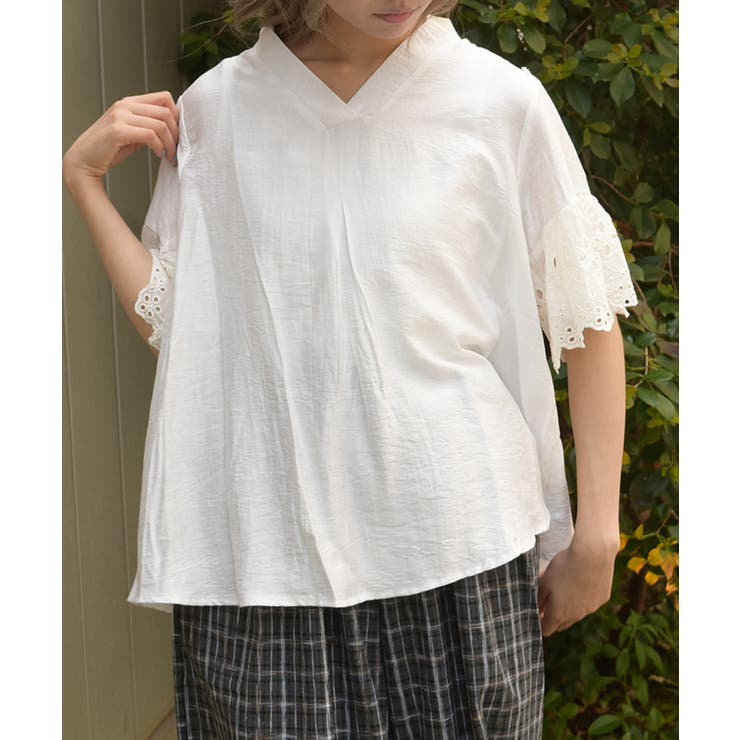 白 | 袖レーススキッパーシャツ | axes femme