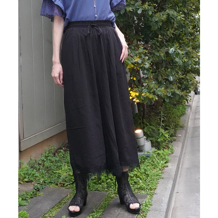 黒 | 接触冷感裾レースワイドパンツ | axes femme