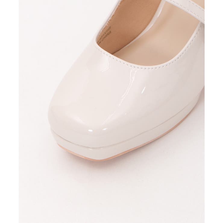 【新品、本物、当店在庫だから安心】 ダブルストラップパンプス[品番：IGAW0003822]｜axes femme 靴
