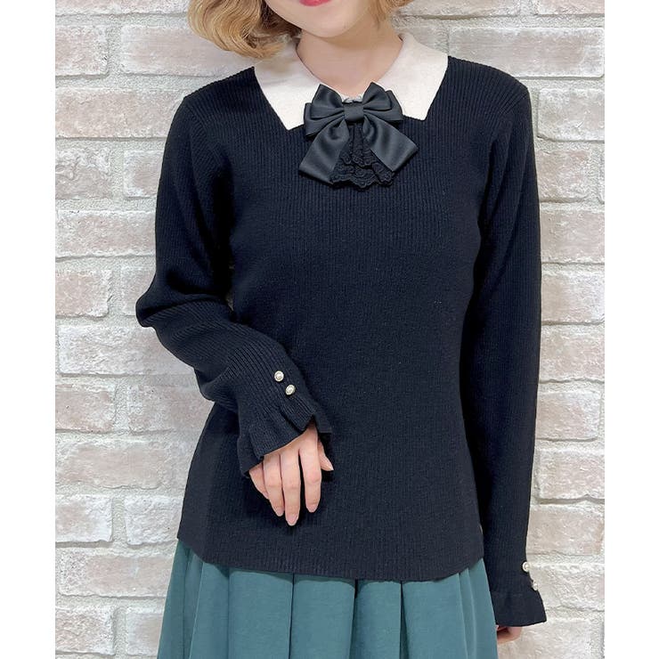 黒 | ブローチ付バイカラー襟ニット | axes femme