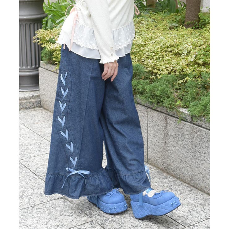 レースアップフレアデニムパンツ | axes femme | 詳細画像1 