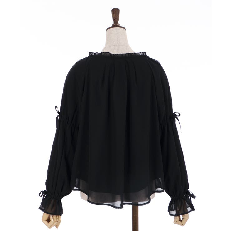 最終お値下げ‼️新品タグ付❗️ozzonesteシースルーベアトップ 花刺繍 最終お値下げ‼️新品タグ付❗️ozzonesteシースルーベアトップ