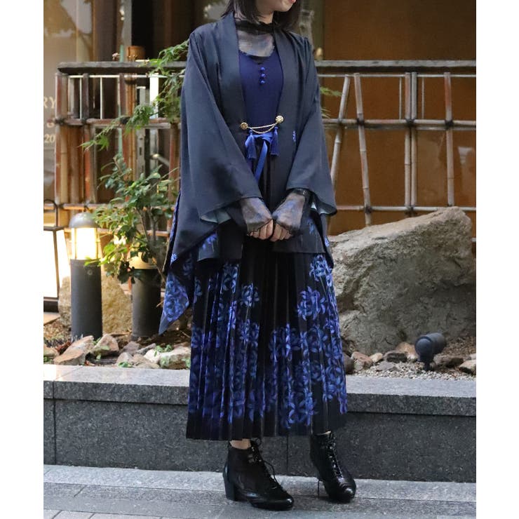 M　 黒　新品未使用　　axesfemme　彼岸花　ワンピース Amazon.co.jp: [アクシーズファム] 彼岸花柄ワンピース