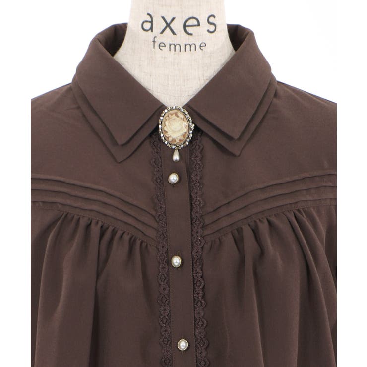 カメオ付ピンタックBL[品番：IGAW0000633]｜axes femme（アクシーズ