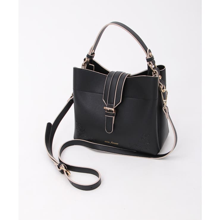 ベルトデザイン型押しバッグ[品番：IGAW0003886]｜axes femme