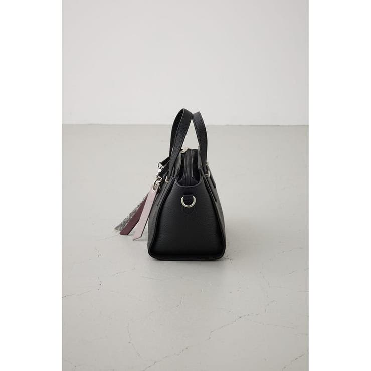 チャームセットトラペイズドバッグ | AZUL BY MOUSSY | 詳細画像5 