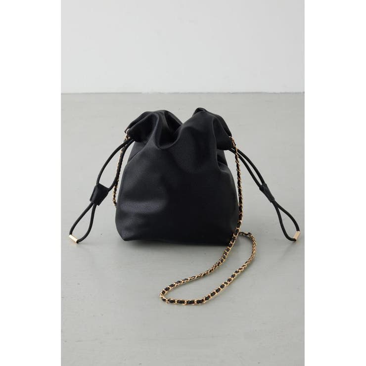 BLK | チェーン巾着ショルダーバッグ | AZUL BY MOUSSY