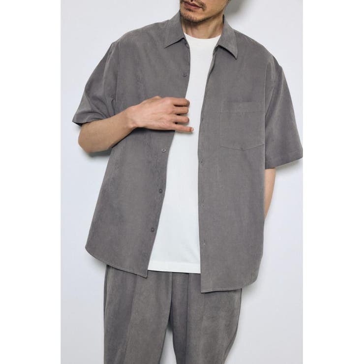 GRY | 接触冷感フェイクスエード半袖シャツ | AZUL BY MOUSSY