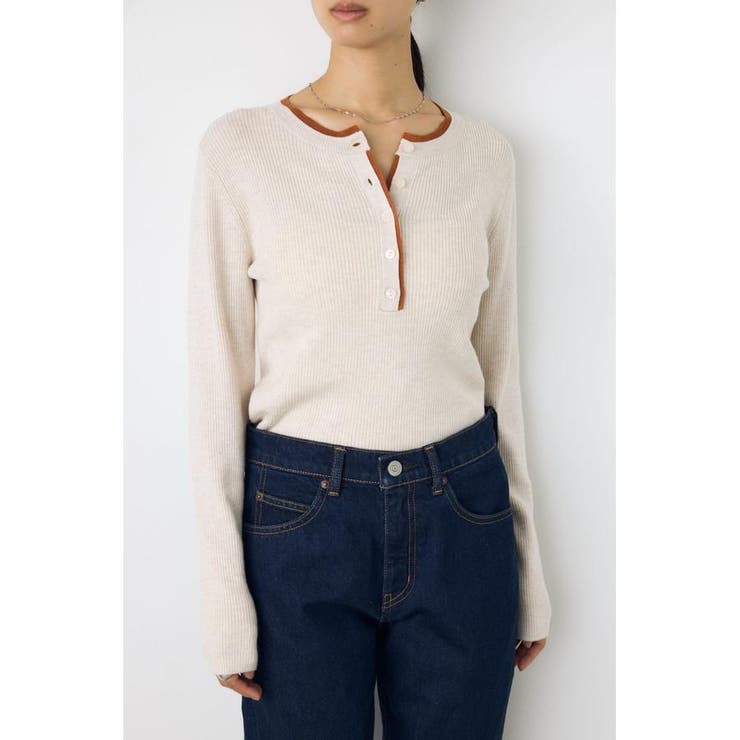 格上げ ヘンリーネックデザインニットトップス | AZUL BY MOUSSY | 詳細画像2 