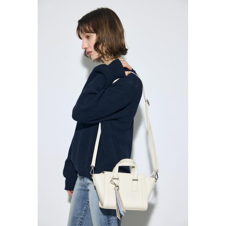 チャームセットトラペイズドバッグ | AZUL BY MOUSSY | 詳細画像2 