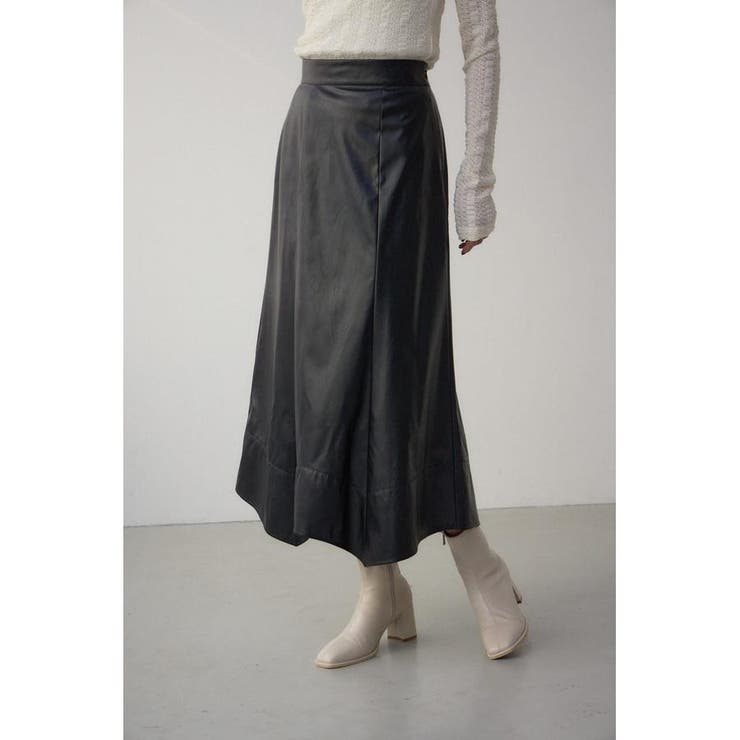 BLK | フェイクレザーハンカチーフヘムスカート | AZUL BY MOUSSY