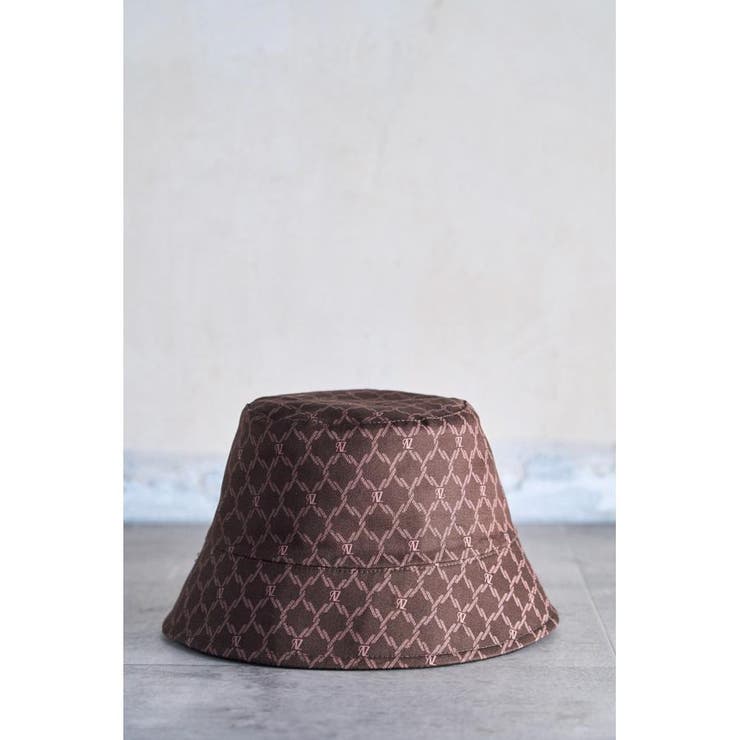 BRN | MONOGRAM REVERSIBLE BUCKET HAT | AZUL BY MOUSSY