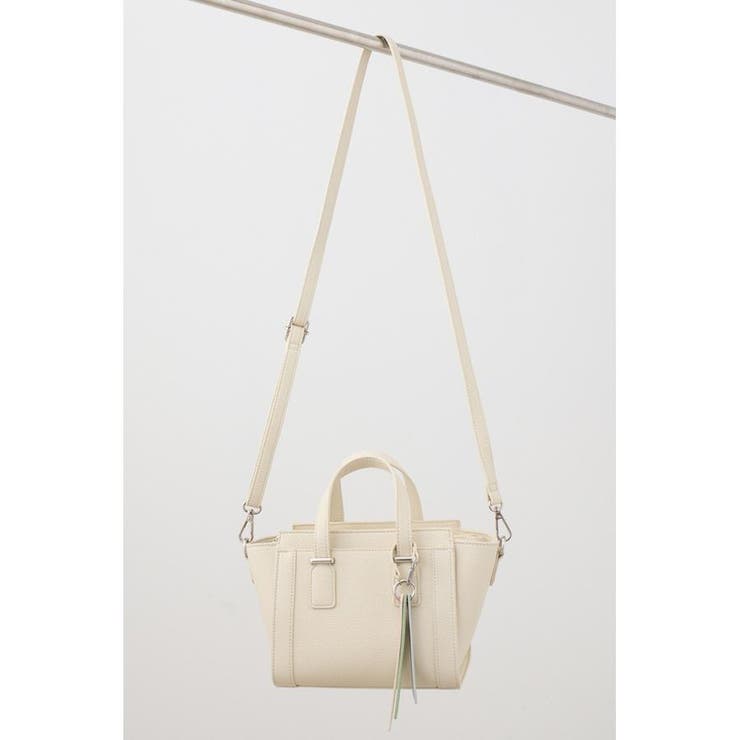 チャームセットトラペイズドバッグ | AZUL BY MOUSSY | 詳細画像6 