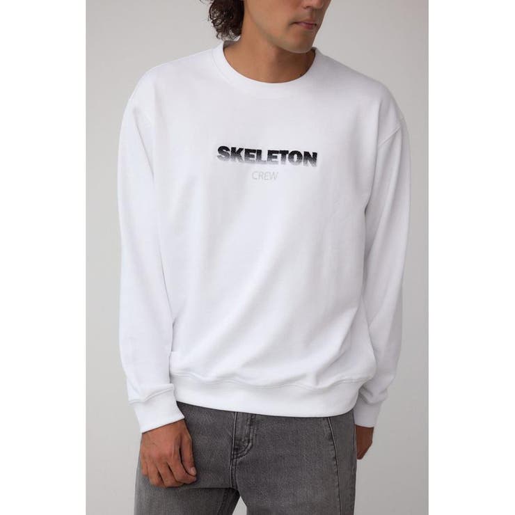 WHT | ブラシ刺繍スウェットトップス | AZUL BY MOUSSY