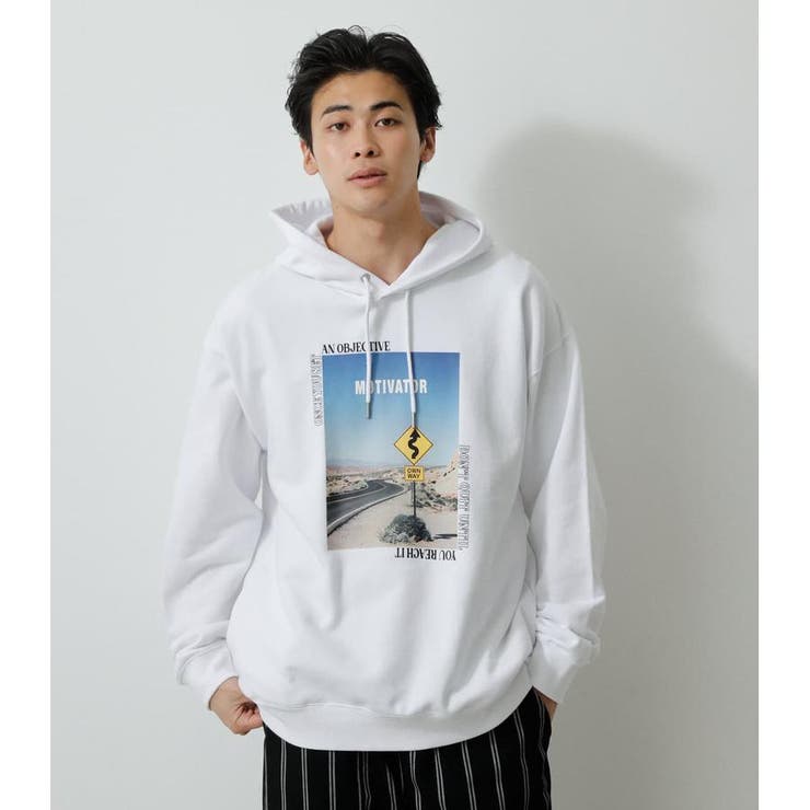 WHT | MIND OF ONES OWN HOODIE | AZUL BY MOUSSY